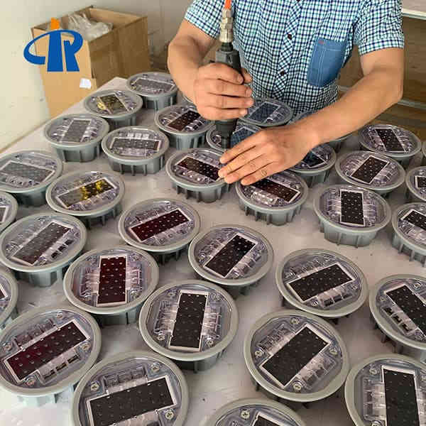 <h3>High Quality Tempered Glass Solar Road Stud Factory and Suppliers</h3>
